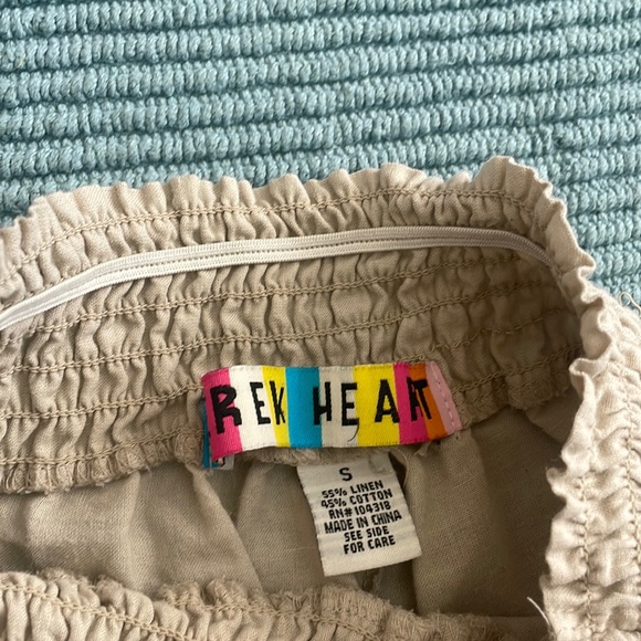 Beige Low Waisted Linen Pants - Picture 5 of 5